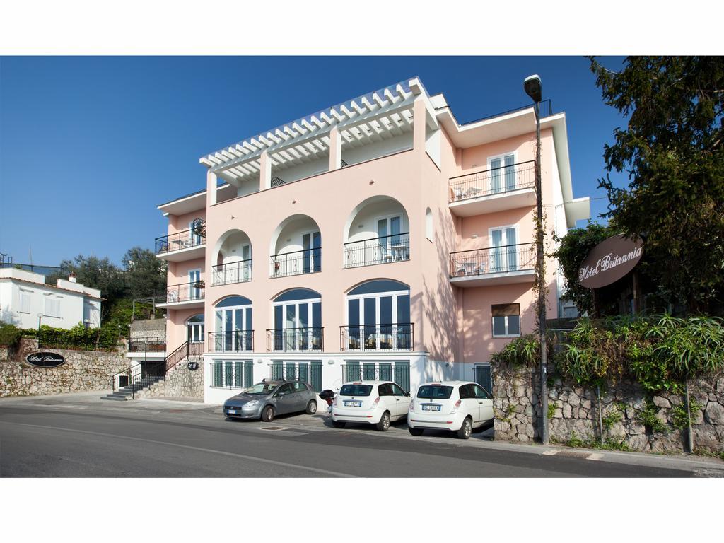 Hotel Britannia Сорренто Экстерьер фото